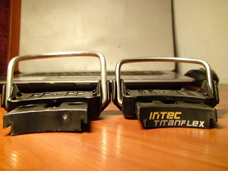 разница в высоте дужек пяточной и носовой