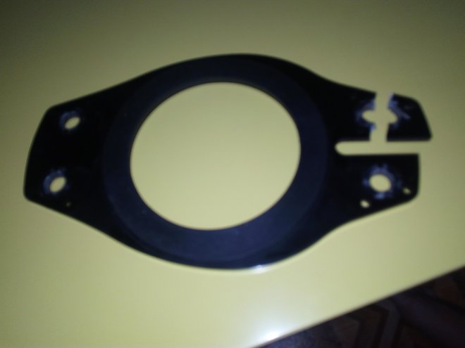 Дружба с мебельной гайкой