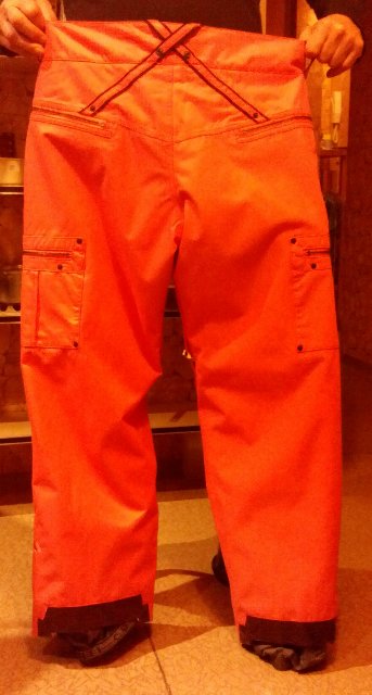 штаны сзади.jpg