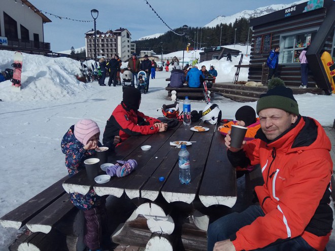 Долго такое обучение не могло продолжаться