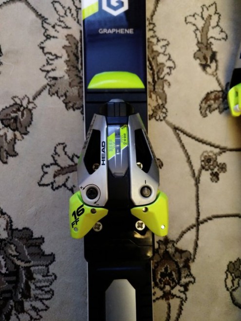 head_ispeed_pro-binding.jpg (93.26 КБ) 520 просмотров Носок крепления на четырех саморезах