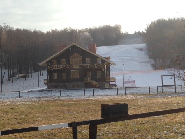 Насыпали, но не торопятся открывать..